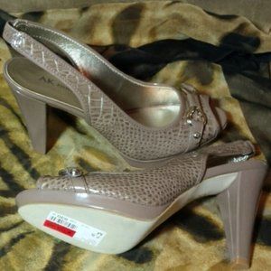Anne Klein NWT Shoes
